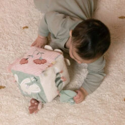 Little Dutch Activiteitenkubus Flowers & Butterflies 20 Little Dutch Activiteitenkubus Flowers & Butterflies -Babyverzorging Winkel image 28627