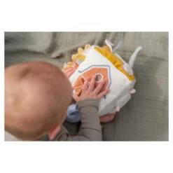 Little Dutch Activiteitenkubus Little Farm -Babyverzorging Winkel image 34010