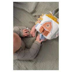 Little Dutch Activiteitenkubus Little Farm -Babyverzorging Winkel image 34011